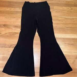 OFFLINE By Aerie Real Me Super Flare Legging XXL Black Crossover
